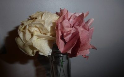 Faire des fleurs avec des sachets de thé.