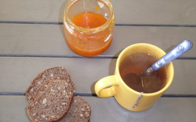 Ma première confiture d’abricot maison.